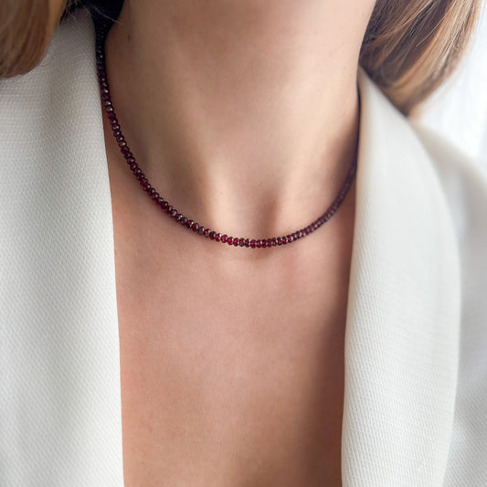 שרשרת אבני גרנט