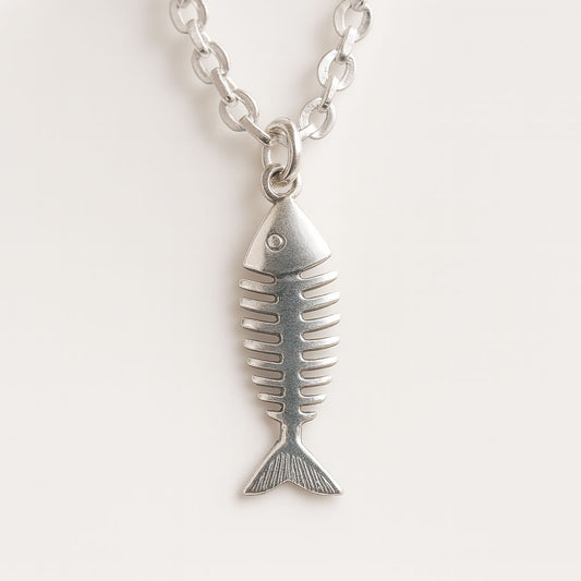 שרשרת כסף עם תליון דג