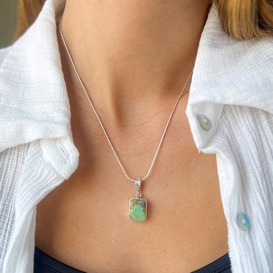 תליון כסף עם טורקיז