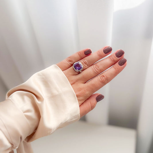 טבעת כסף "דיאנה" עם אבן אמטיסט