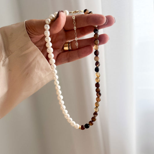 שרשרת ליה חצי־חצי אגת ופנינים