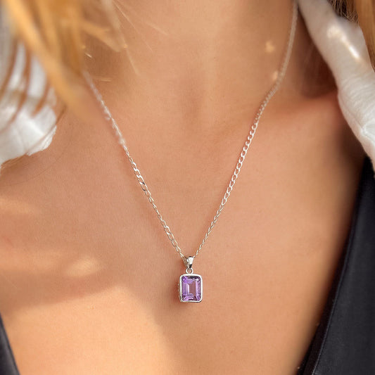 MADY תליון כסף עם אבן אמטיסט