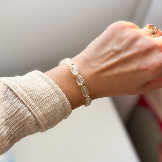 שרשרת אבני קריסטל קוורץ בגוון ירוק עדין