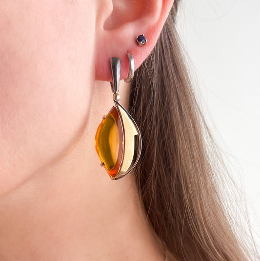 עגילי כסף סלין עם ענבר בלטי בעבודת יד