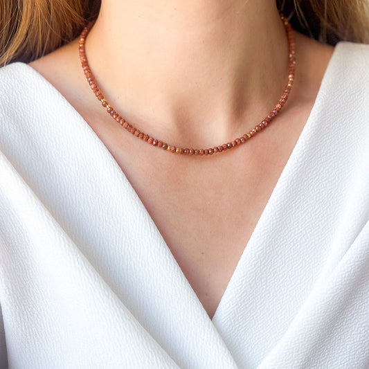 שרשרת אבני גולד סנדסטון