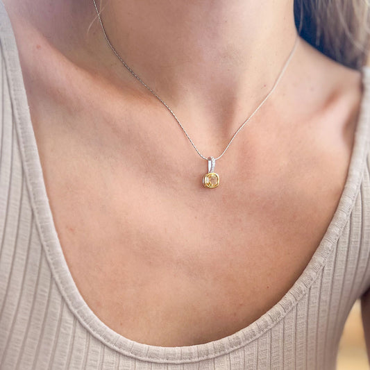 תליון כסף "רונה" עם אבן סטרין