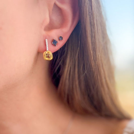 עגיל כסף "רונה" עם אבן סטרין