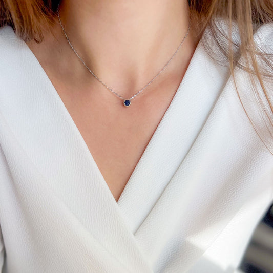 שרשרת כסף אמנדה עם אבן ספיר