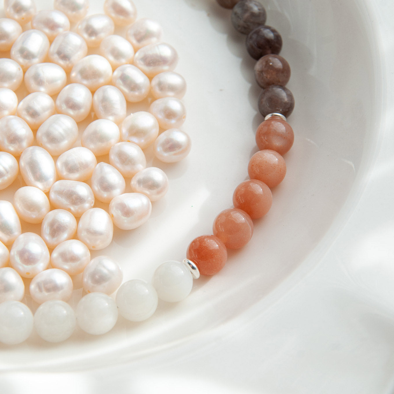 שרשרת מיני "ניק" מאבני מונסטון