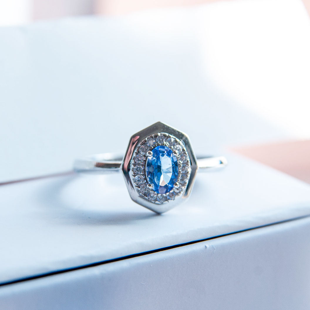 טבעת כסף "גפן" עם אבני טנזנייט