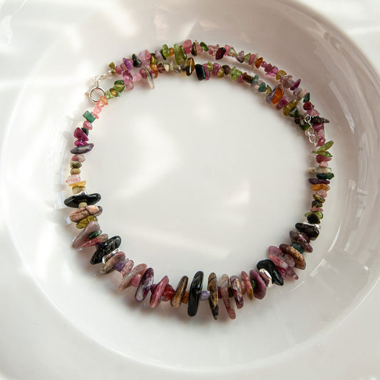 שרשרת אבני טורמלין פראיות