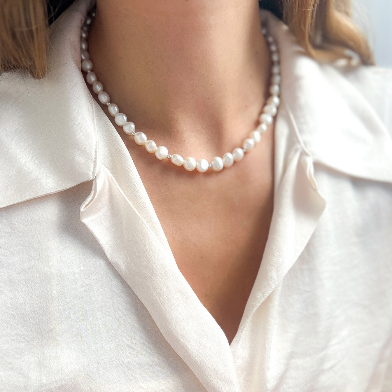 LORA שרשרת פנינים