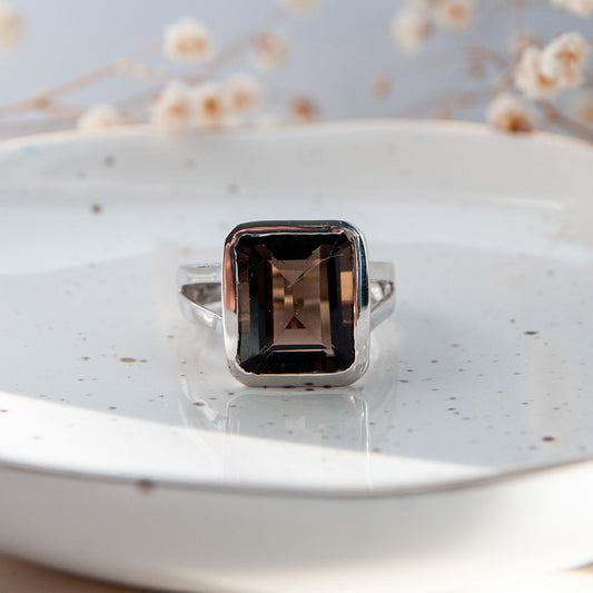 MADY טבעת כסף עם אבני סמוקי קוורץ