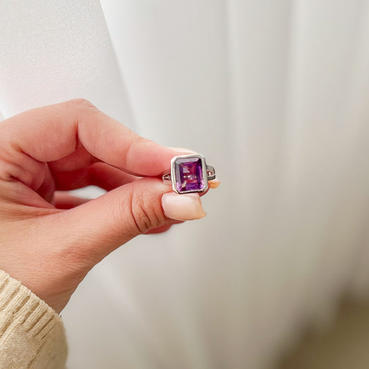 MADY טבעת כסף עם אמטיסט