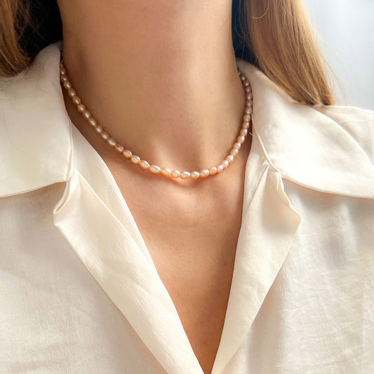PEACH BEATRICE שרשרת פנינים