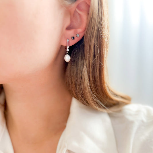 S עגילי פנינה קייסי