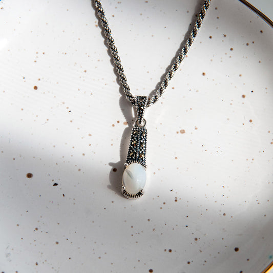 שרשרת כסף עם תליון כסף אלנה צדף