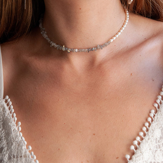 שרשרת לונה  חצי חצי פנינים ולברדורייט