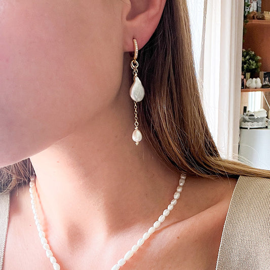 G עגילי פנינה וונסדיי