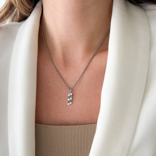 BEE תליון כסף