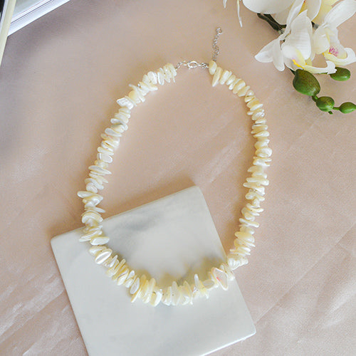 שרשרת צדף לבן