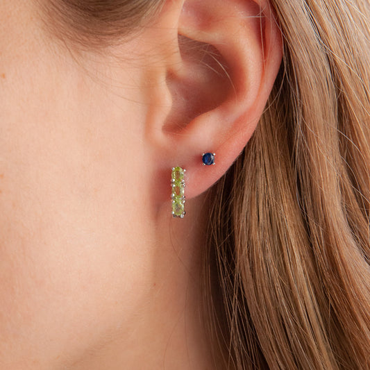 עגילי כסף "אוליב" עם אבני פרידוט