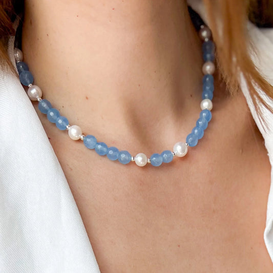 שרשרת לורי תכלת בשילוב פנינים