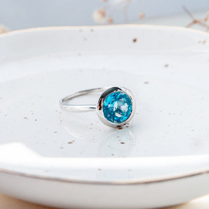 טבעת "ליטל" עם בלו טופז