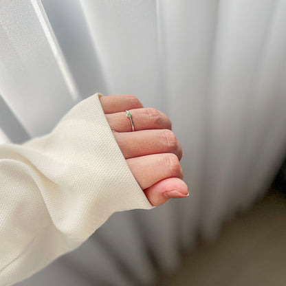 טבעת כסף טסיל עם אבן גרנט ירוק