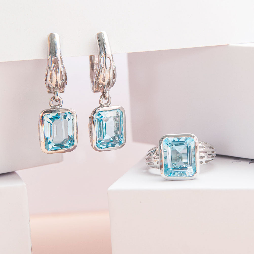 טבעת כסף "בלייר" עם בלו טופז