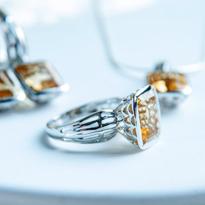 טבעת כסף "בלייר" עם אבן סטרין