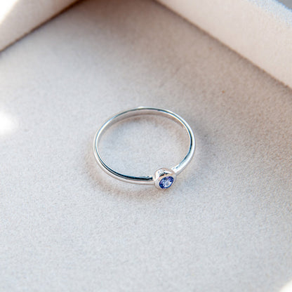 טבעת כסף טסיל עם אבן טנזנייט