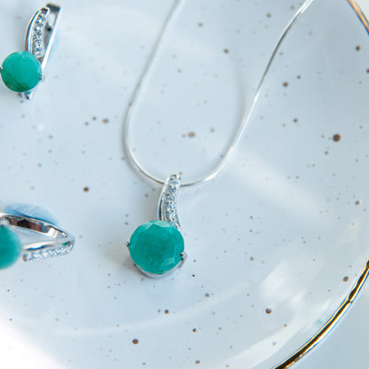 תליון כסף "קייט" עם אבן אמרלד