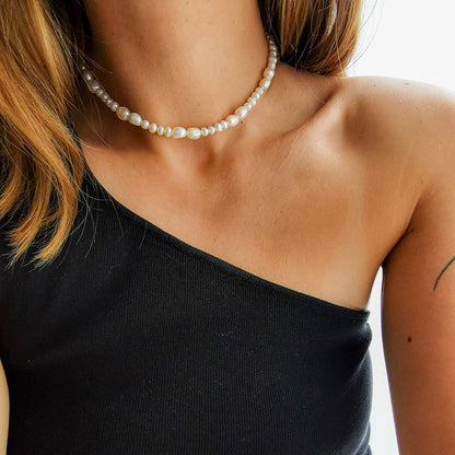 שרשרת פנינים טבעיות אלה