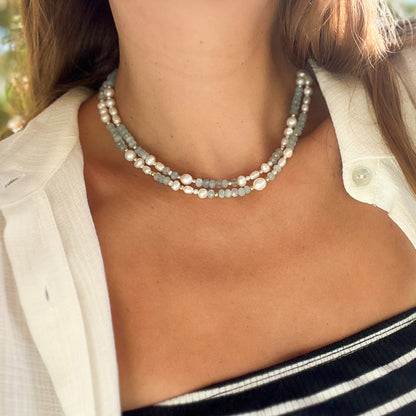 CRETE שרשרת פנינים ואבני אקוומרין