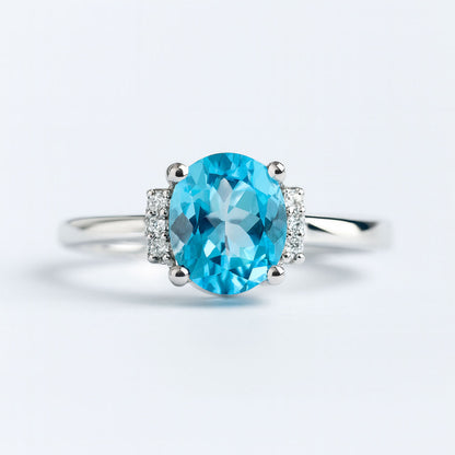 טבעת כסף "סופי" עם אבן בלו טופז