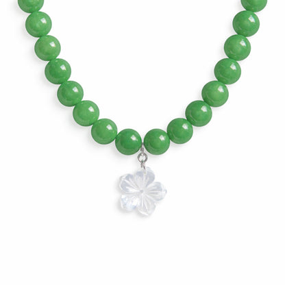שרשרת ליה ירוק בהיר מאבני ג'ייד עם תליון צדף