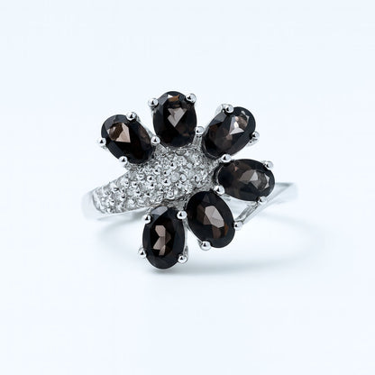 טבעת כסף טהור "מוניקה" עם אבני סמוקי קוורץ