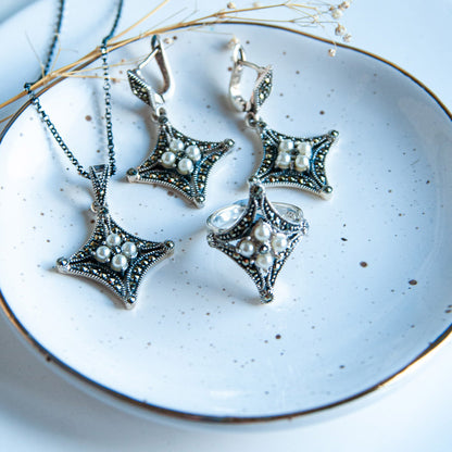 EDWINA שרשרת כסף עם פנינה