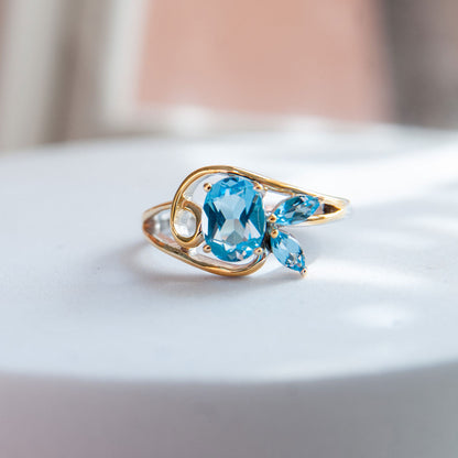 טבעת כסף "לינדה" עם אבני טופז בציפוי זהב