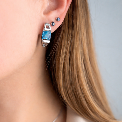 עגילי כסף "מונה" עם אבני בלו טופז