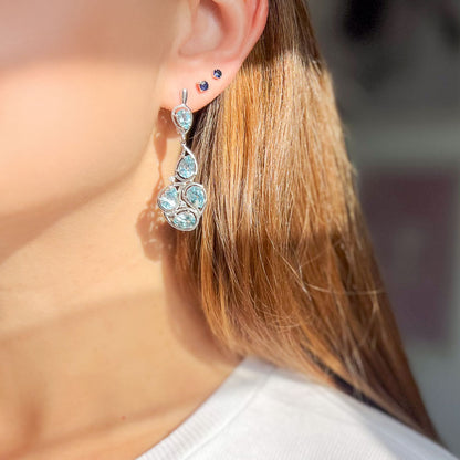 עגיל כסף "מרין" עם אבני בלו טופז