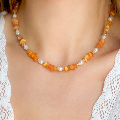 שרשרת אבני ענבר בשילוב פנינים