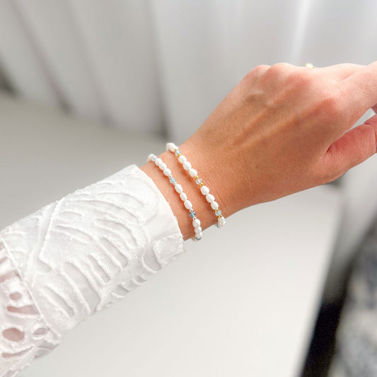 צמיד פנינים בשילוב אבני אקוומרין