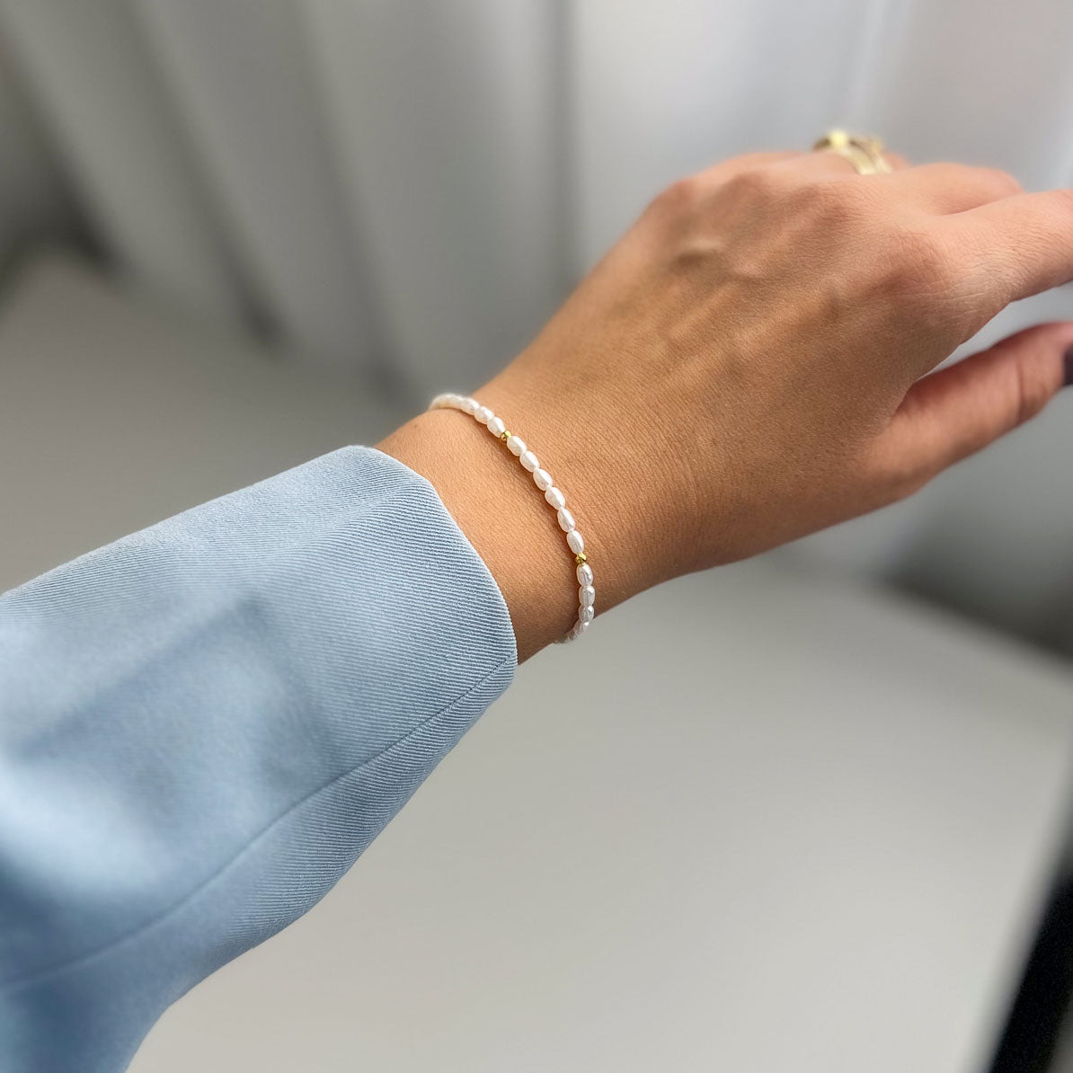 צמיד פנינים מיני ביאטריס