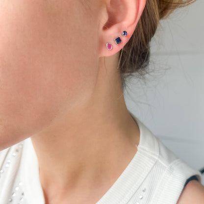 עגילי כסף טסיל עם אבן רובי