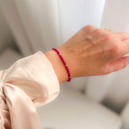 צמיד עדין מאבני רובי