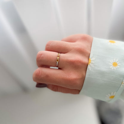 טבעת כסף "אוליב" עם אבני סטרין