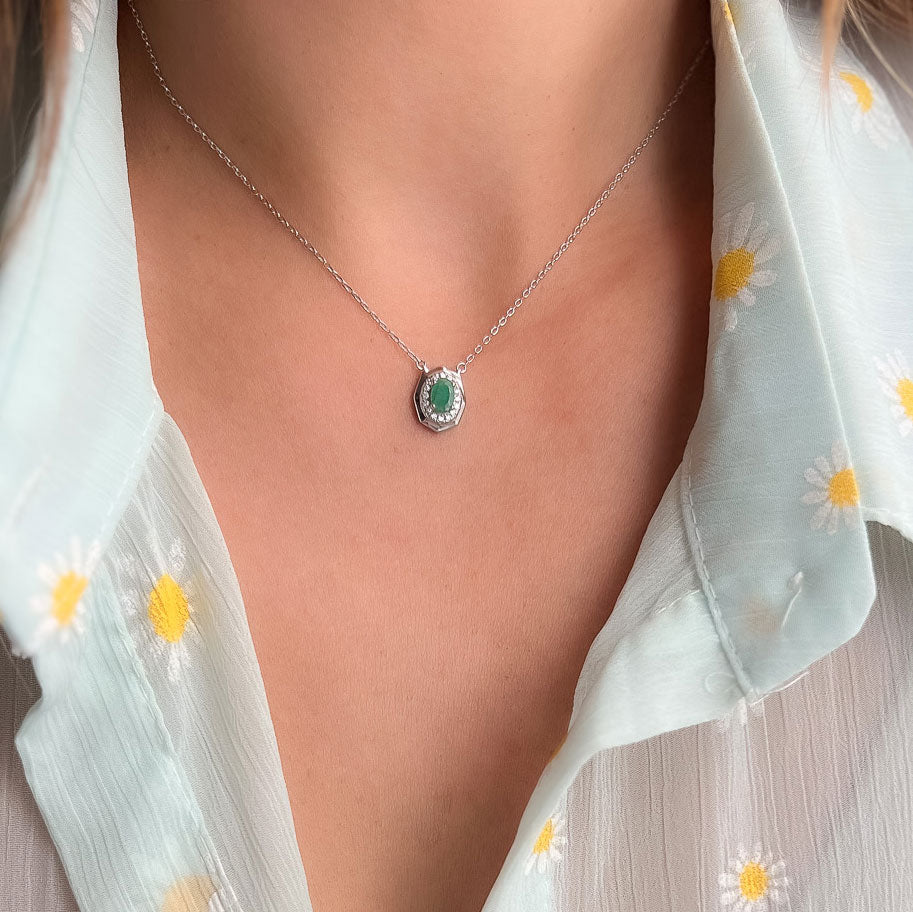 תליון כסף "גפן" עם אבן אמרלד