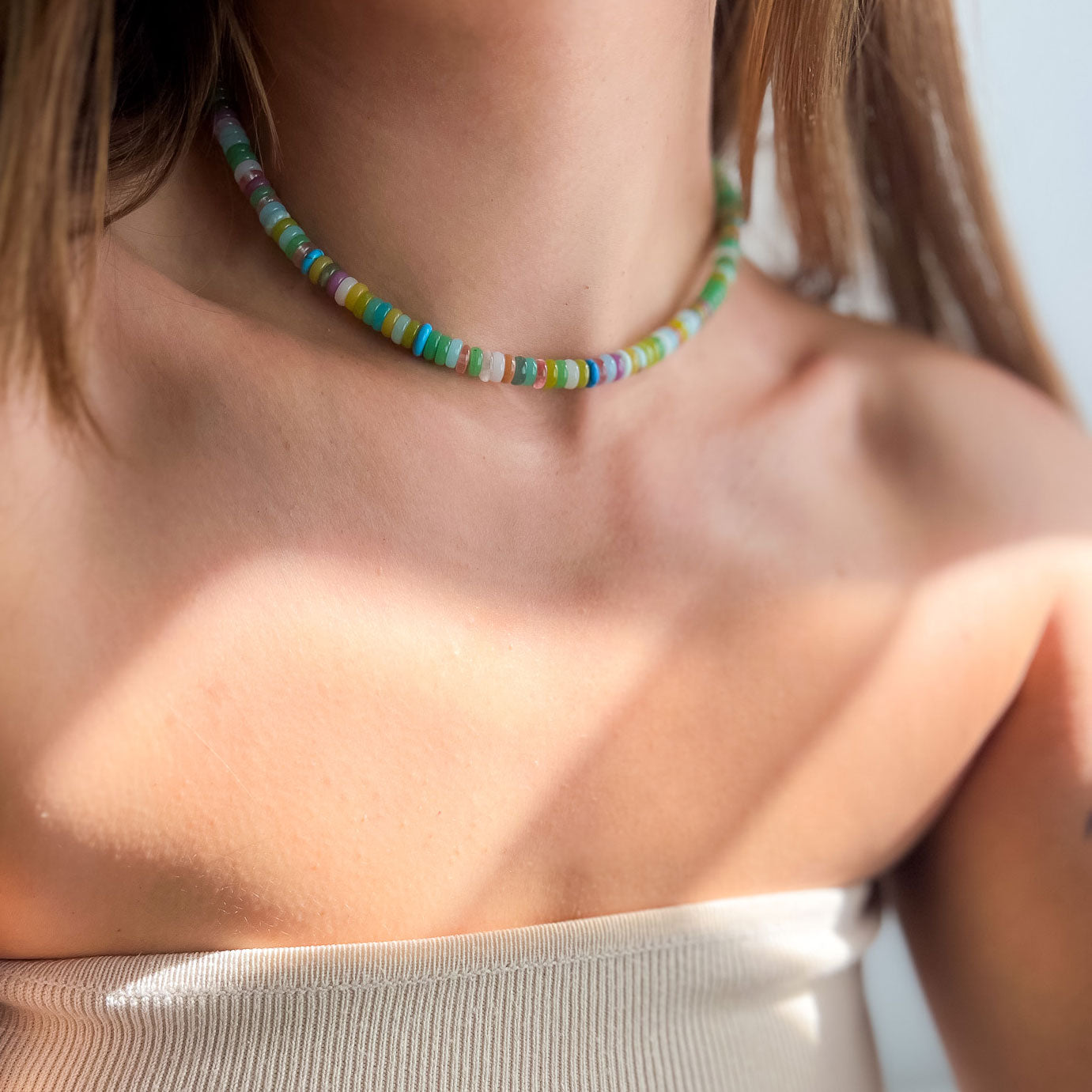 שרשרת לורן מאבני ג'ייד צבעוניות